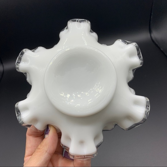 Vintage Fenton Silver Crest Ruffled Candy Dish. - Picture 5 of 7
